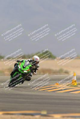 media/Sep-30-2023-SoCal Trackdays (Sat) [[636657bffb]]/Turn 15 (1120am)/